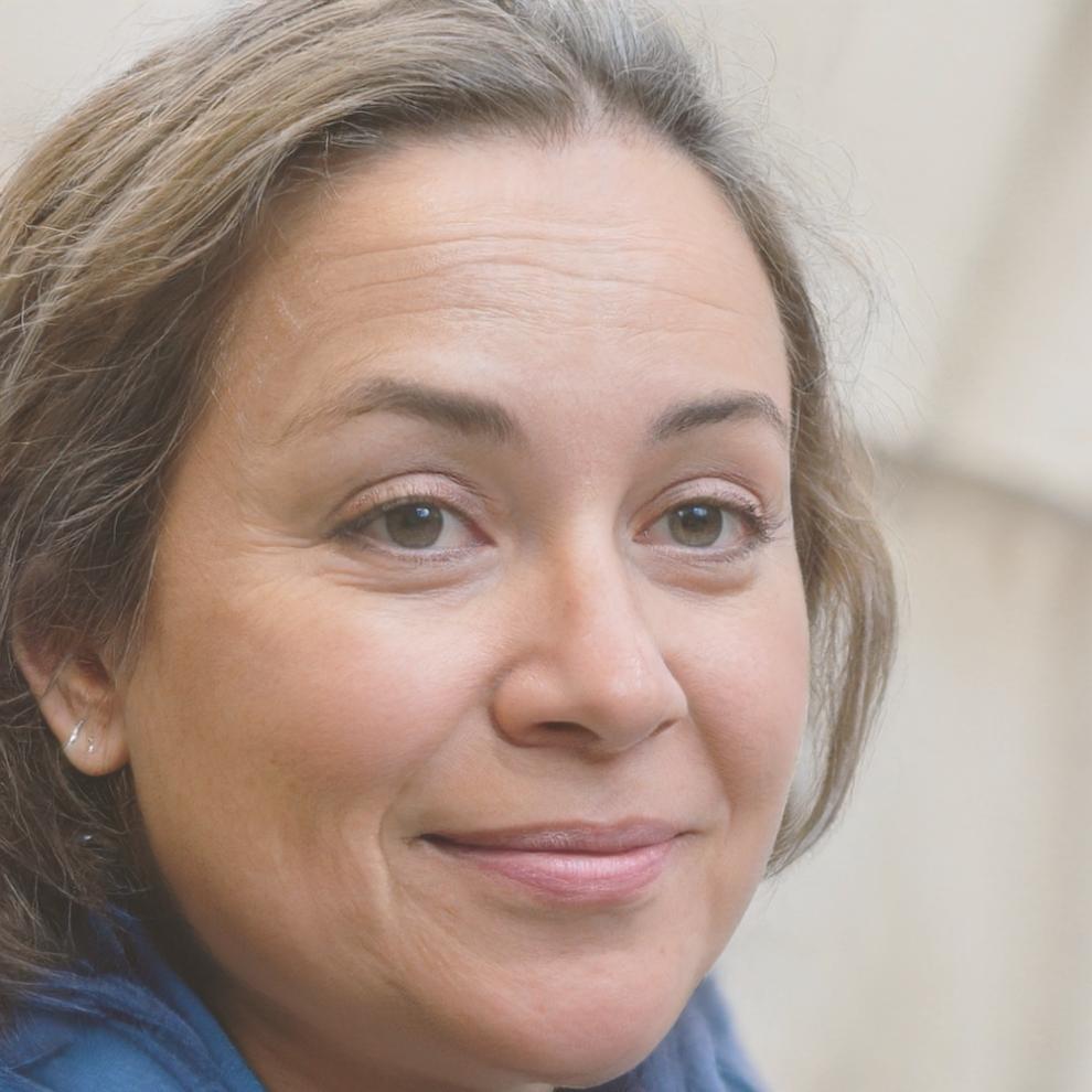Instructor Mae Thornton headshot